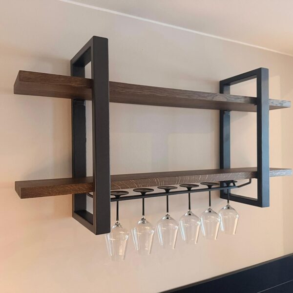 Seinähylly+ viiniteline. Tammitasol